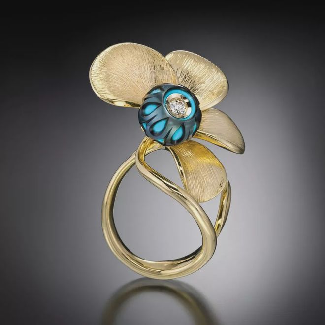 用彩宝作核的雕刻珍珠99%的人没见过！！(图8)