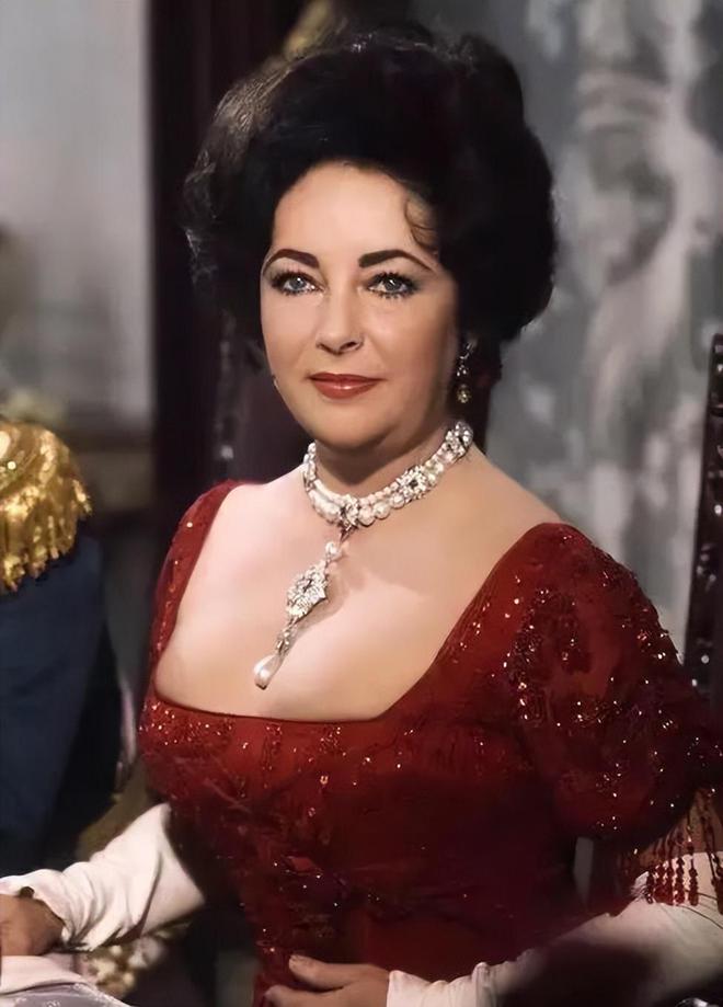 世上最完美的珍珠！漂泊500年身价暴涨7000万三国王室争破头(图39)