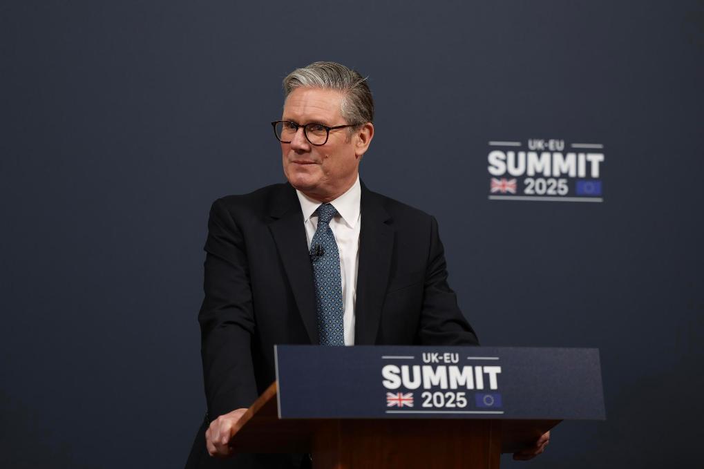 怕美国“撒手”英国欲加大开发核武力(图1)