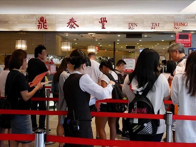 彻底退出！又一53年老字号跌落神坛曾红极一时如今仅剩14家店(图10)