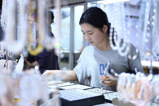 活力中国调研行｜江南水乡绿意浓——浙江产业绿色转型见闻(图1)