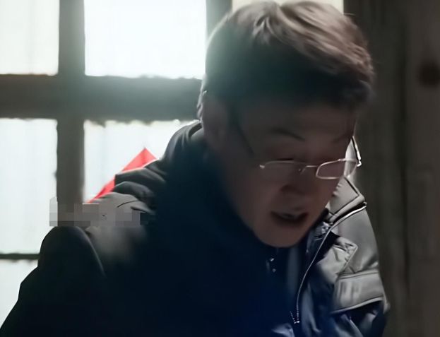 出道20年不温不火45岁看着像25如今再次搭档辛柏青终于火了(图6)