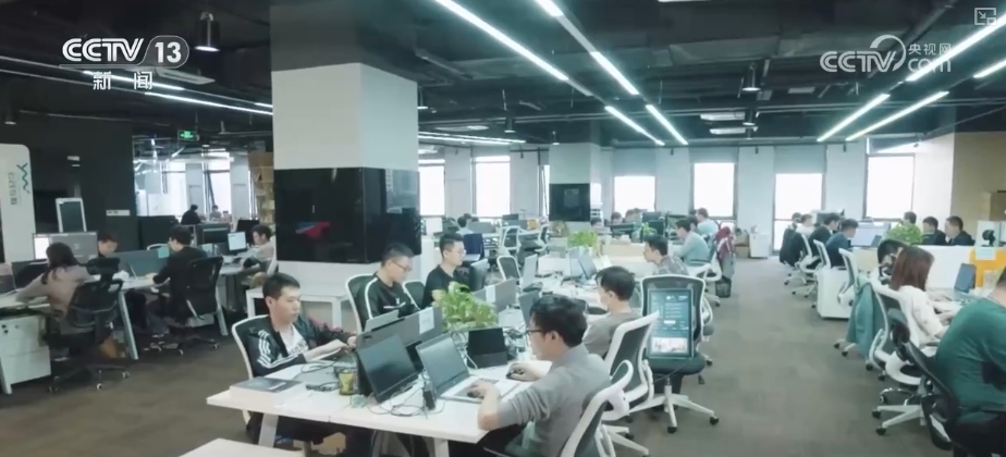 面向制造领域人力资源服务场景不断涌现 多部门协同促进高质量充分就业(图1)