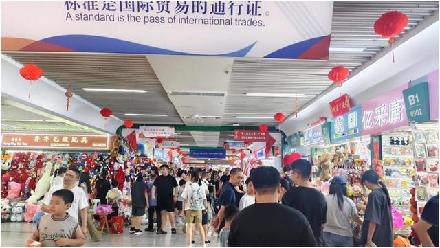 义乌正用卷供应链的方式卷文旅!(图1)