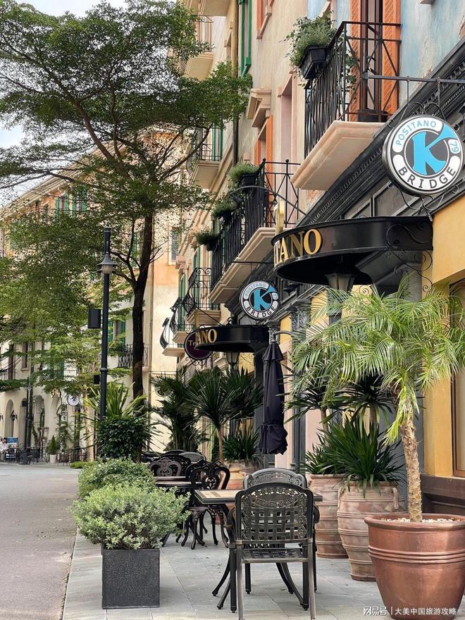 去越南旅游5天4晚人均费用越南当地口碑最好的导游推荐(图1)