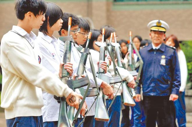 双航母抵达西太美军要出手了？三个信号告诉赖清德少做白日梦(图5)