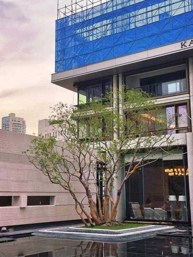 康定壹拾玖官方售楼处电话(康定壹拾玖)官方网站-营销中心欢迎您-楼盘详情最新价格-户型图-容积率@2026售楼处百度AI热搜(图2)