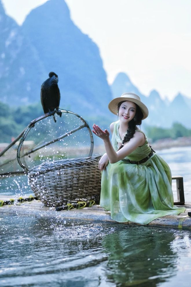 北京到桂林旅游团五日游报价靠谱当地旅行团导游带你畅游！(图2)