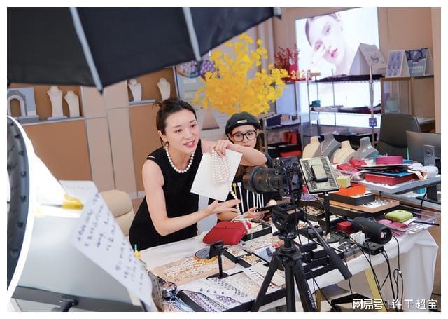 浙江超级小镇掌控全球珍珠生意(图8)